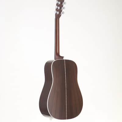 Martin D-28 2015 Natural image 10