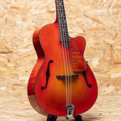 Quint Archtop Octave Mandolin Maple Short Scale Cutaway CS image 3