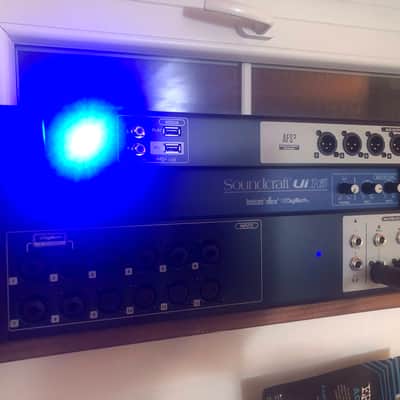 Soundcraft Ui-16 Rackmount 16-Channel Digital Mixer with WiFi Router image 5