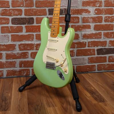 Fender Vintage Reissue 1957 Stratocaster Surf Green 1988 w/OHSC image 5