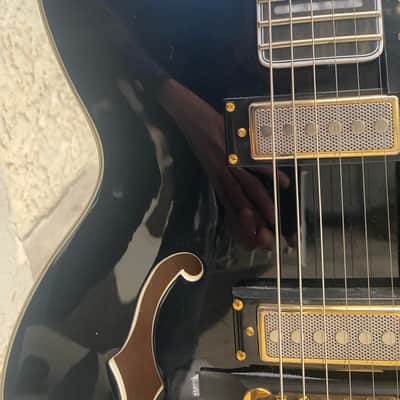 Hagstrom '67 Viking II 2023 - Present - Black Gloss image 4