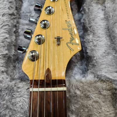 Fender American Professional Stratocaster HSS Shawbucker with Maple Fretboard 2017 - 2019 - Sienna Sunburst image 5
