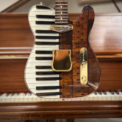 Gepettos Guild Piano Guitar image 2