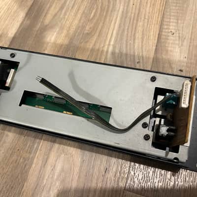 Roland JV-2080 Front panel image 2
