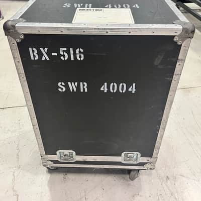 SWR Workingman's 4x10 Bass Cabinet - Black image 5