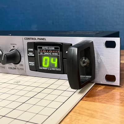 TC Electronic M350 Effect / Reverb Processor - Silver image 4