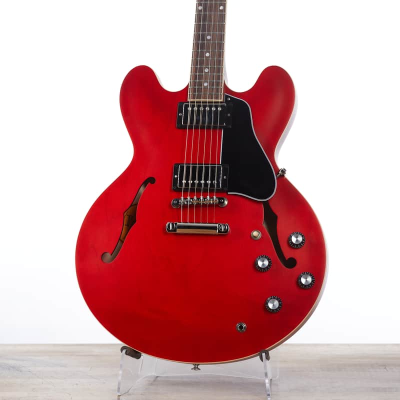 Gibson ES-335, Satin Cherry | Demo
