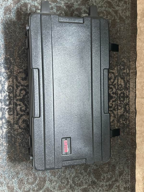 Gator GHELIXFLOOR Helix Floor Case with Wheels