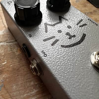 Big Tone Music Brewery EQ'd Vintage Series American Triangle Fuzz