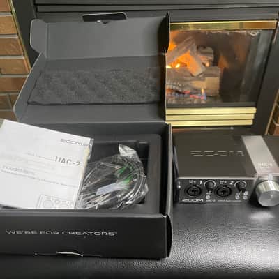 Zoom UAC-2 USB 3.0 SuperSpeed Audio Converter. MINT! image 3