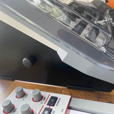 Akai MPC X Special Edition Standalone Sampler / Sequencer 2023 - Present - Grey image 4