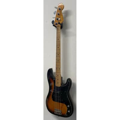 Fender USA Precision Bass 1979 in Sunburst with Hardcase Pre-Owned image 2
