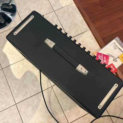 Fender Concert Amp 2-Channel 60-Watt 1x12" Guitar Combo 1993 - 1995 - Black image 4