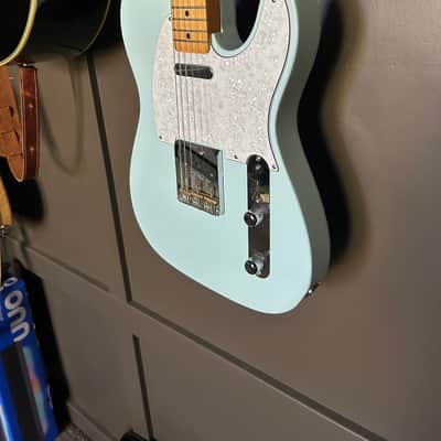 Fender Vintera '50s Telecaster with Maple Fretboard 2019 - 2023 - Sonic Blue image 2