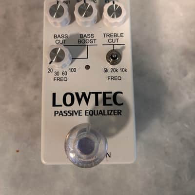 Broughton  Lowtec