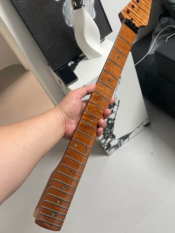 floyd rose nut stainless steel 22 frets Roasted flame Maple guitar neck 25.5inch hole 10mm gloss image 1