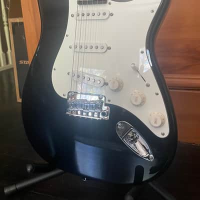 Lightweight Suhr Classic S SSS (2023) image 7