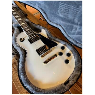 Gibson Les Paul Custom Alpine White image 2