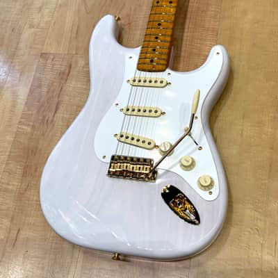 Fender Limited Edition American Vintage II 1957 Stratocaster 2025 - White Blonde image 1