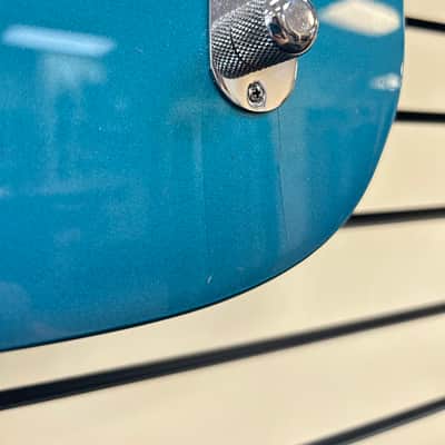 Fender Standard Telecaster 2009 - 2018 - Lake Placid Blue image 6