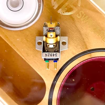 Benz Micro GULLWING SHR MC phono cartridge, Square ruby jewel plate Coil, Micro Ridge Stylus on Boron Cantilever image 8