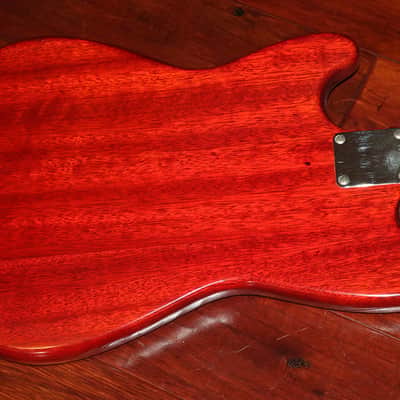 1963 Fender Duo-Sonic Rare Mahogany Body (SKU:FEE1030) image 4
