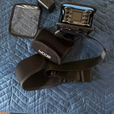 Zoom F6 Multitrack Field Recorder, Zoom PCF-6 Case, and 6000mAh battery image 14