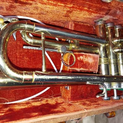 Conn Director Standard Trumpet with case/MP. USA. Good condition. Bild 8