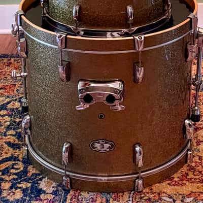 Pearl Vision SST Birch Ply  4 Piece Drum Set Gold Sparkle  Shell Pack image 3