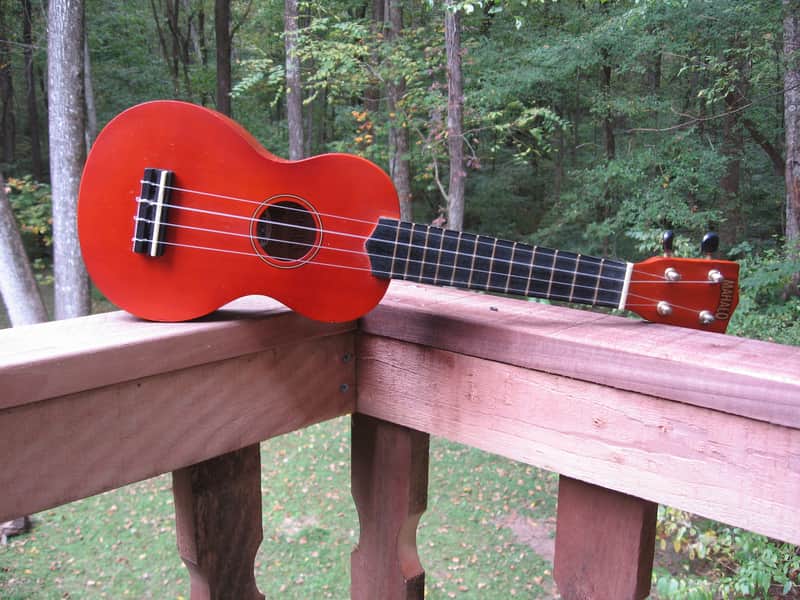 Mahalo U30G/BR Soprano Ukulele image 1
