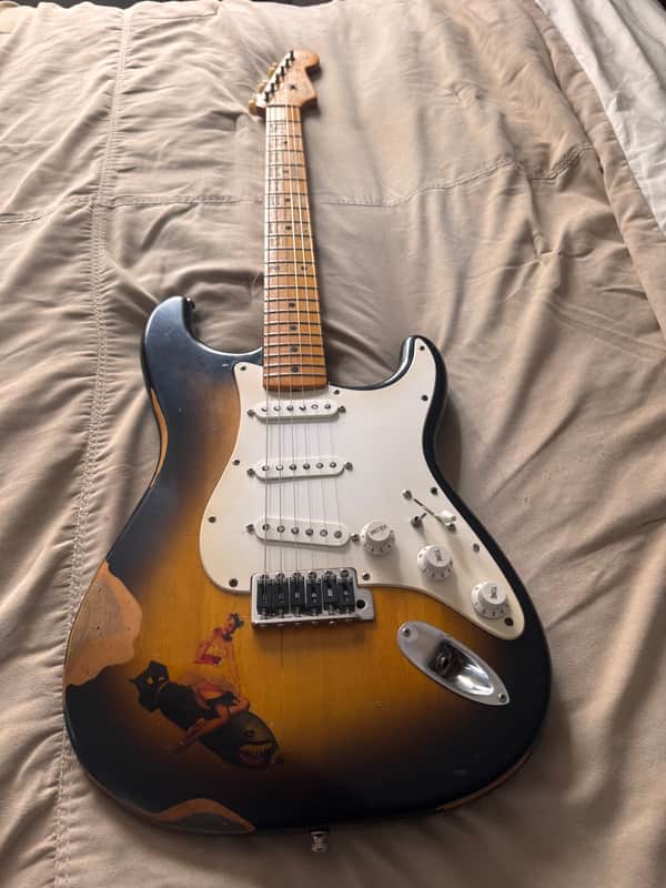 1999 Fender Stratocaster Classic 50's series - Two Tone Sunburst. MIM Many Upgrades! image 1