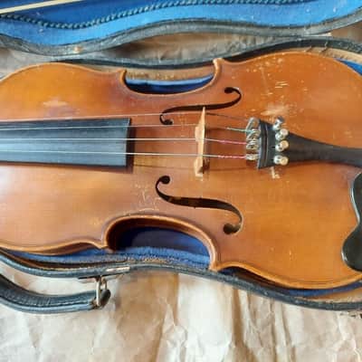 Lewis Model 125 sized 4/4 violin. Germany, Very Good Condition, w/ Case & Bow image 10