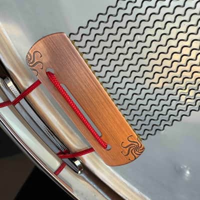 Vintage Gretsch 6-Lug Dixieland 5.5x14 Snare Drum in Gold Sparkle image 6