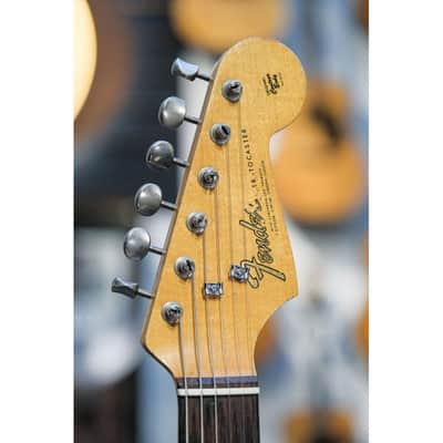 1964 Fender Stratocaster sunburst image 3