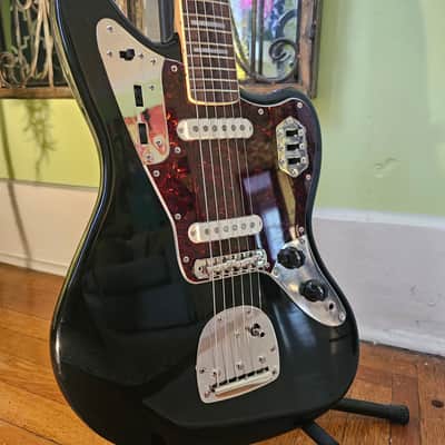 Classic Vibe '70s Jaguar - Black image 2