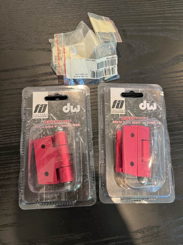 DW DWSM1207 Delta II Pedal Bearing Hinge 2010s - Red image 1