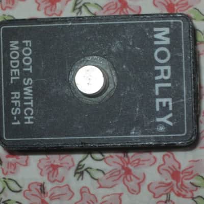 used vintage Morley RFS-1 Single Button Footswitch + feet [Single-button latching (push-on/push-off) footswitch] 1983-1990 - durabke metal casing, gray finish white graphic, single switch, 1/4"  mono jack (NO: box/paperwork) image 20