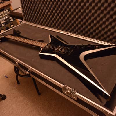 Washburn Dimebag Darrell Pantera Stealth Dime 2ST Signature Guitar 333 + Flight Case Dean image 5