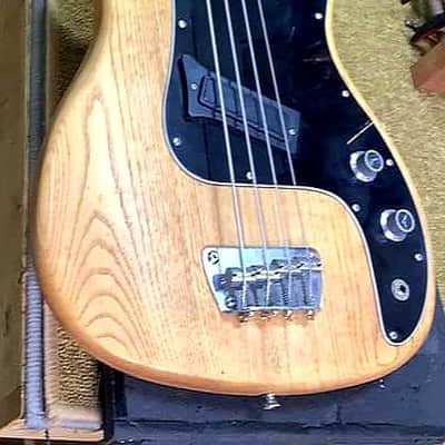 Peavey Fury 80s 4 Strings Bass With Hard Case !! $600 Or Best Offer ! image 10