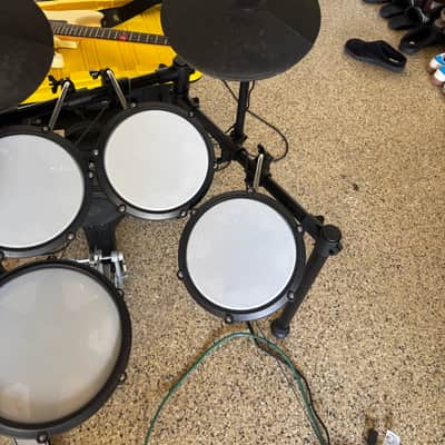 Alesis Nitro Max Kit Electronic Drum Set 2023 - Present - Black image 5