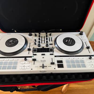 Hercules Inpulse T7 Premium Edition 2-Channel DJ Controller 2023 - Present - Black image 2