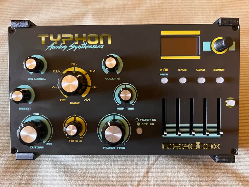 Dreadbox typhon