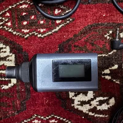 Sennheiser Sennheiser Ew100 G3 SK100 Sender and EK100 Receiver SK100 G3 and Tentacle Levallier Mic 2018 - Black image 5