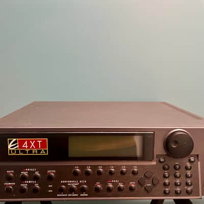 E-MU Systems E4XT Ultra