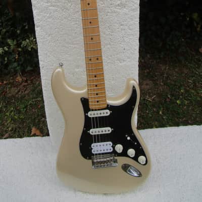 Fender Stratocaster Guitar, 2008, USA, Blizzard Pearl, Suhr & D. Allen Pu's, Great Guitar image 1