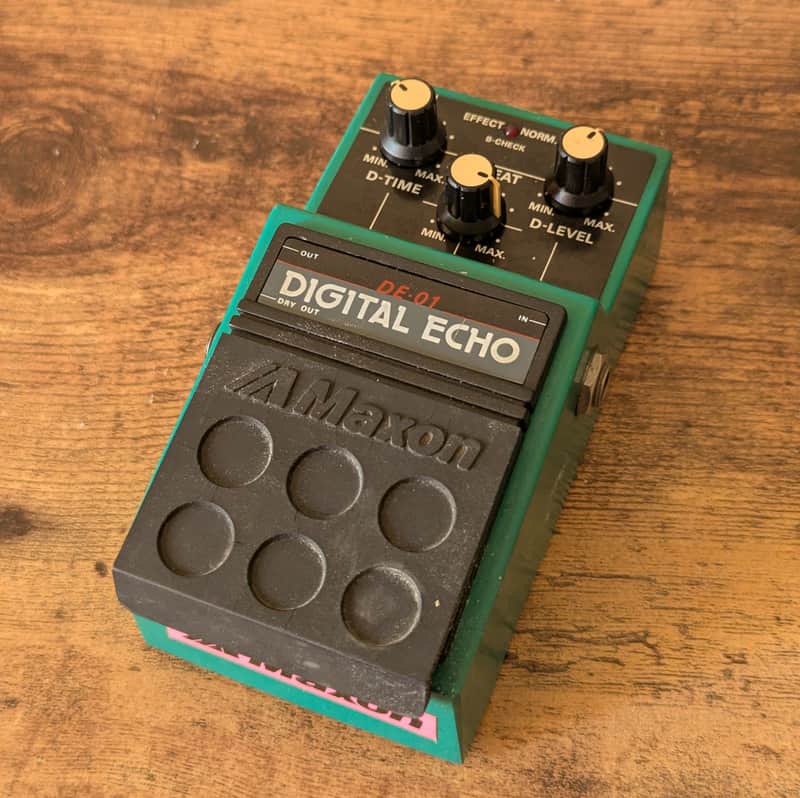 Vintage Maxon DE-01 Digital Echo delay made in Japan image 1