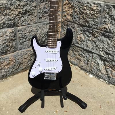 Squier Mini Stratocaster Left-Handed | Reverb