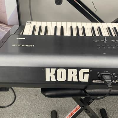 Korg KRONOS 88 Weighted Key Workstation with DS-1H Pedal image 12