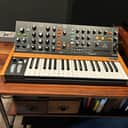 Behringer Poly D 4-Voice Polyphonic Synthesizer 2020 - Present - Black / Wood