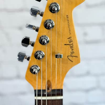 Fender American Ultra Stratocaster with Rosewood Fretboard 2019 - Present - Arctic Pearl image 9